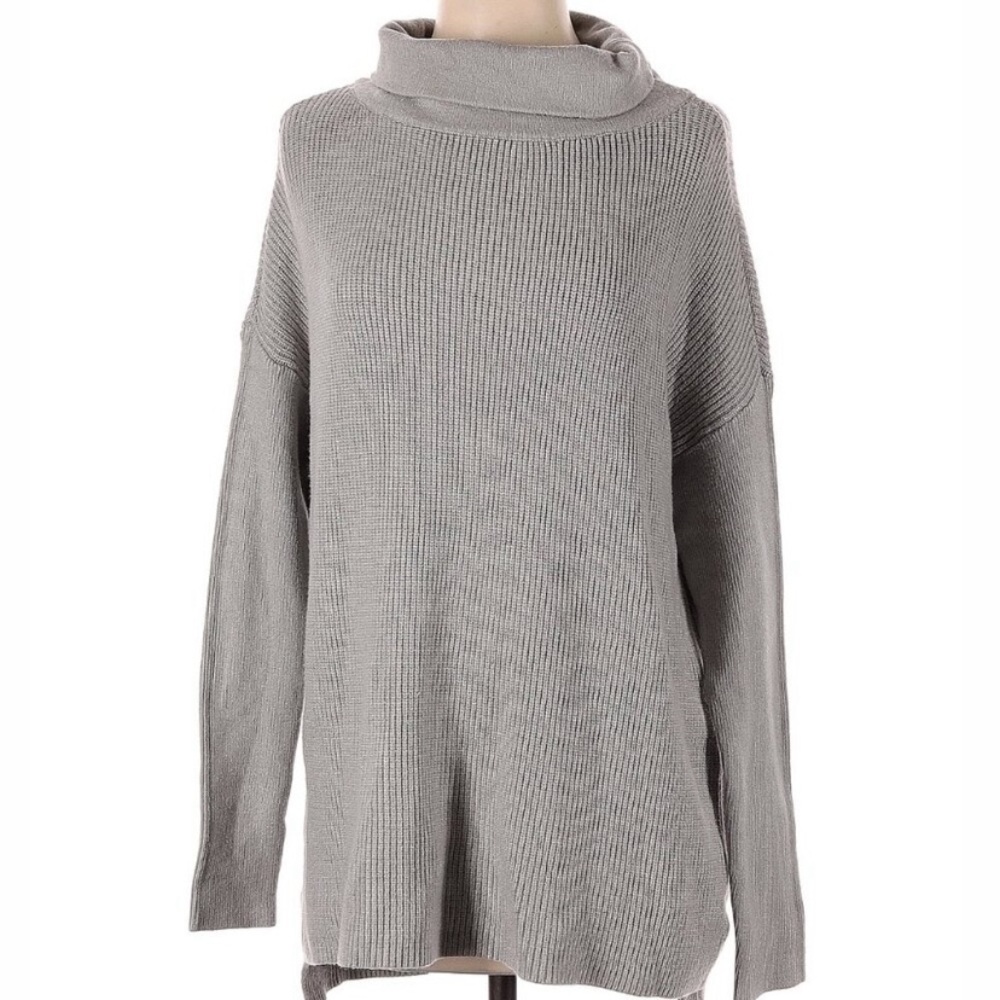 Devotion by Cyrus | Turtle Neck Sweater